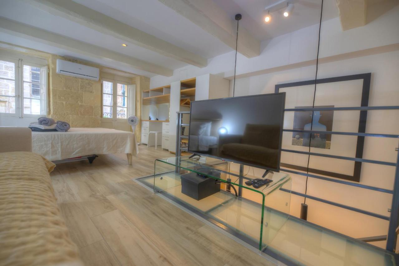 Cute And Modern Duplex Apartment In Ideal Location Rcas1-1 瓦莱塔 外观 照片